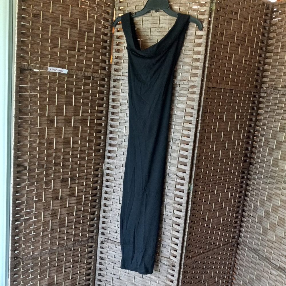 Off Shoulder Ribbed Midi Dress in Black - Picture 4 of 7